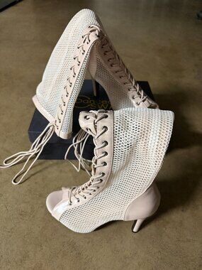 Dancing Gaga Heel Jazz Shoes Rubber Sole Open Toe Cut Out Bootie